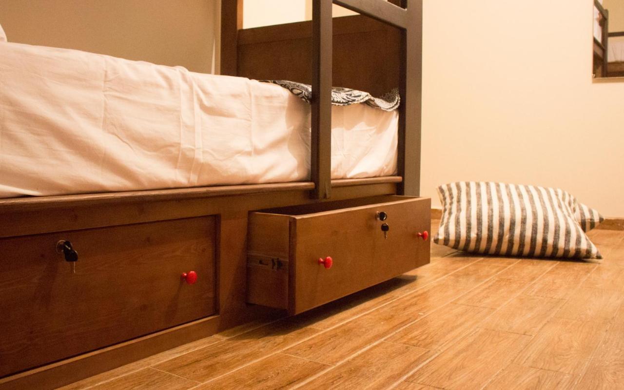 Hostel Ithaka Mansheya *